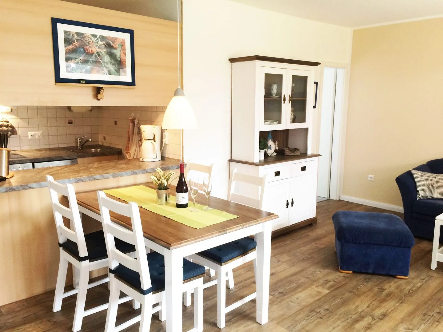 Ferienwohnung *Meeresleuchten* Wittdün auf Amrum - Essbereich der Ferienwohnung Meeresleuchten in Wittdün auf Amrum