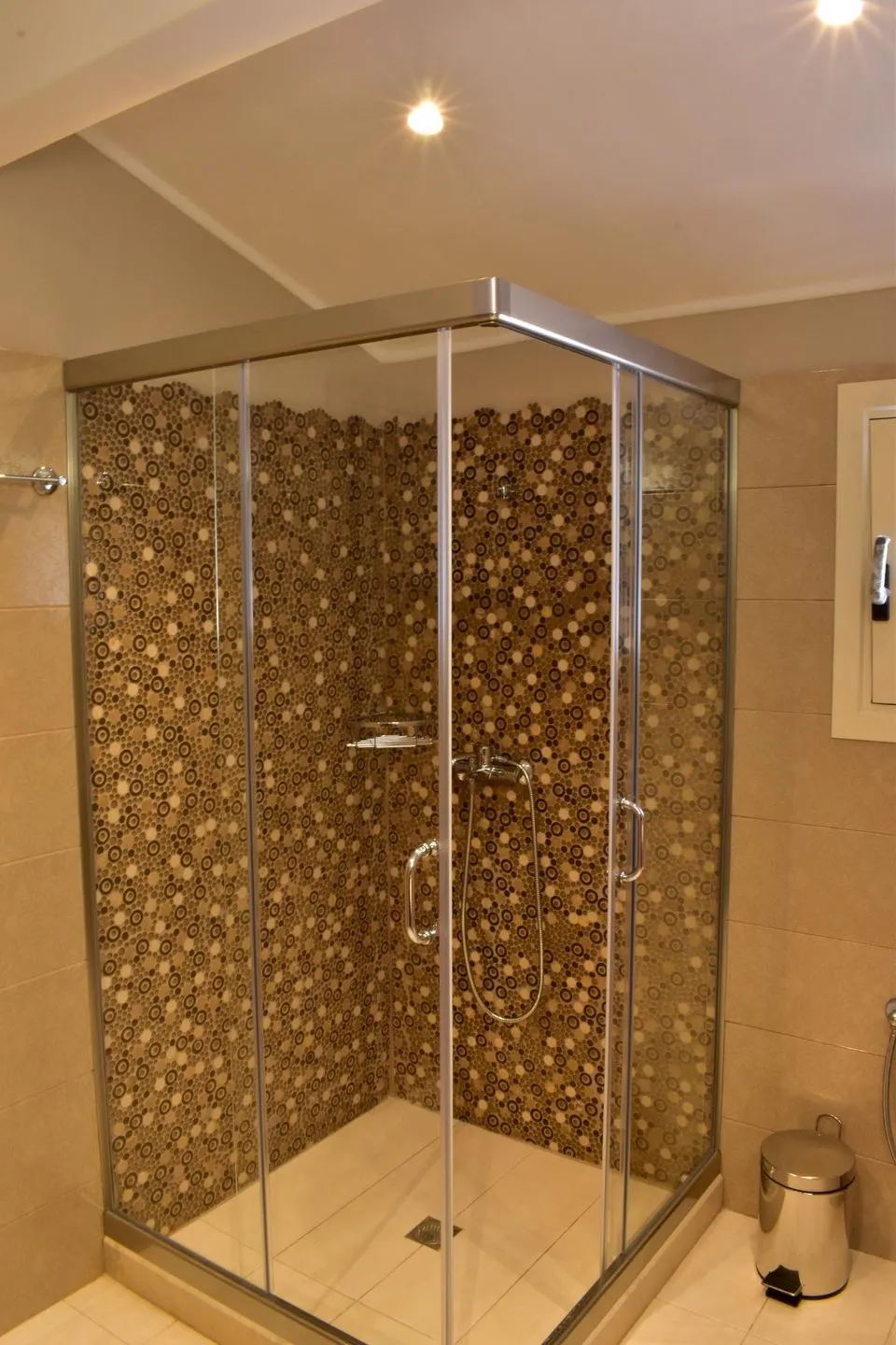  Pantokratora's Aghios Mattaios - Badezimmer