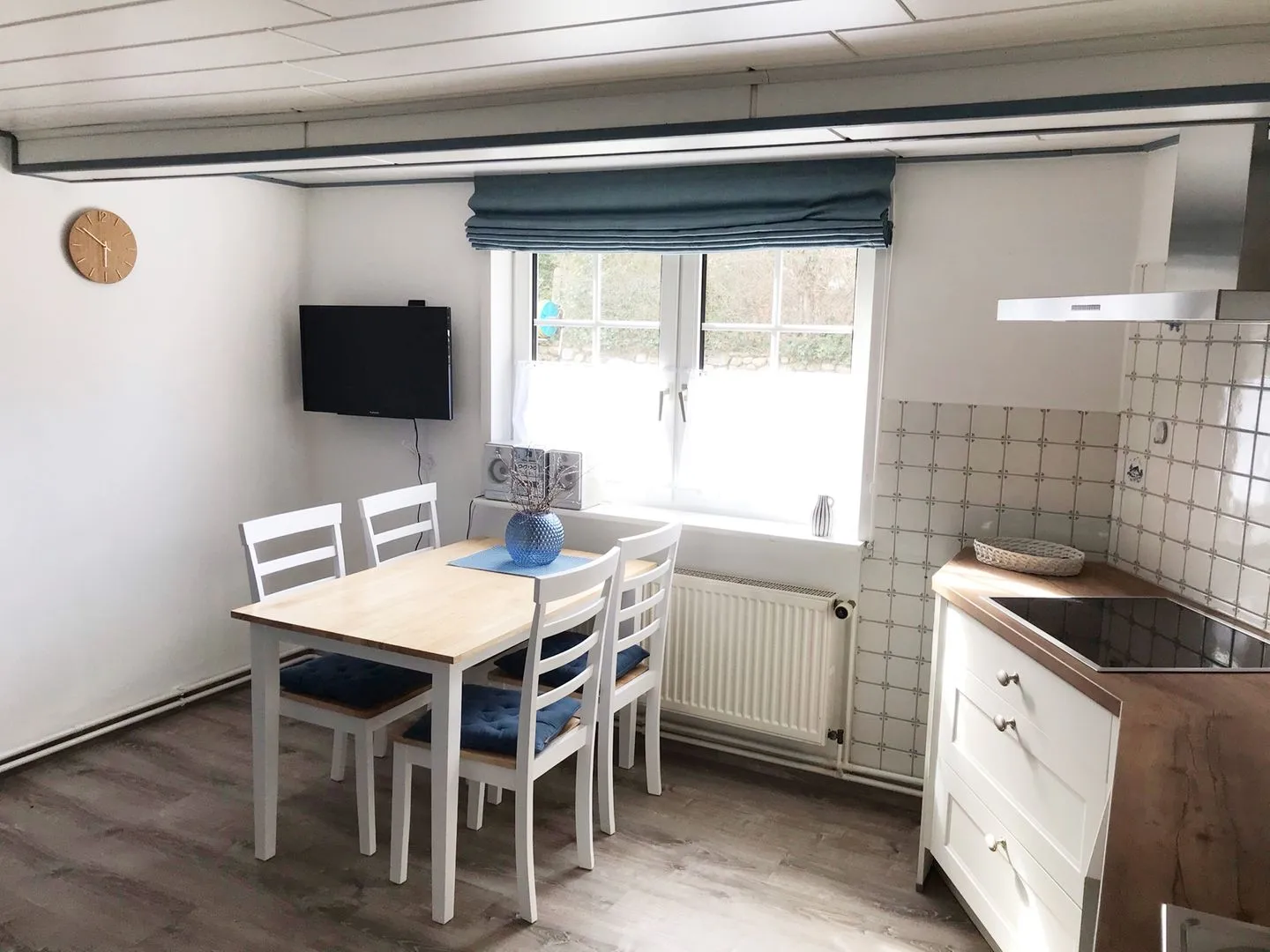 Haus Frisia Ferienwohnung Frisia 3 Norddorf auf Amrum - Küchenzeile in der Ferienwohnung Frisia 3 in Norddorf auf Amrum