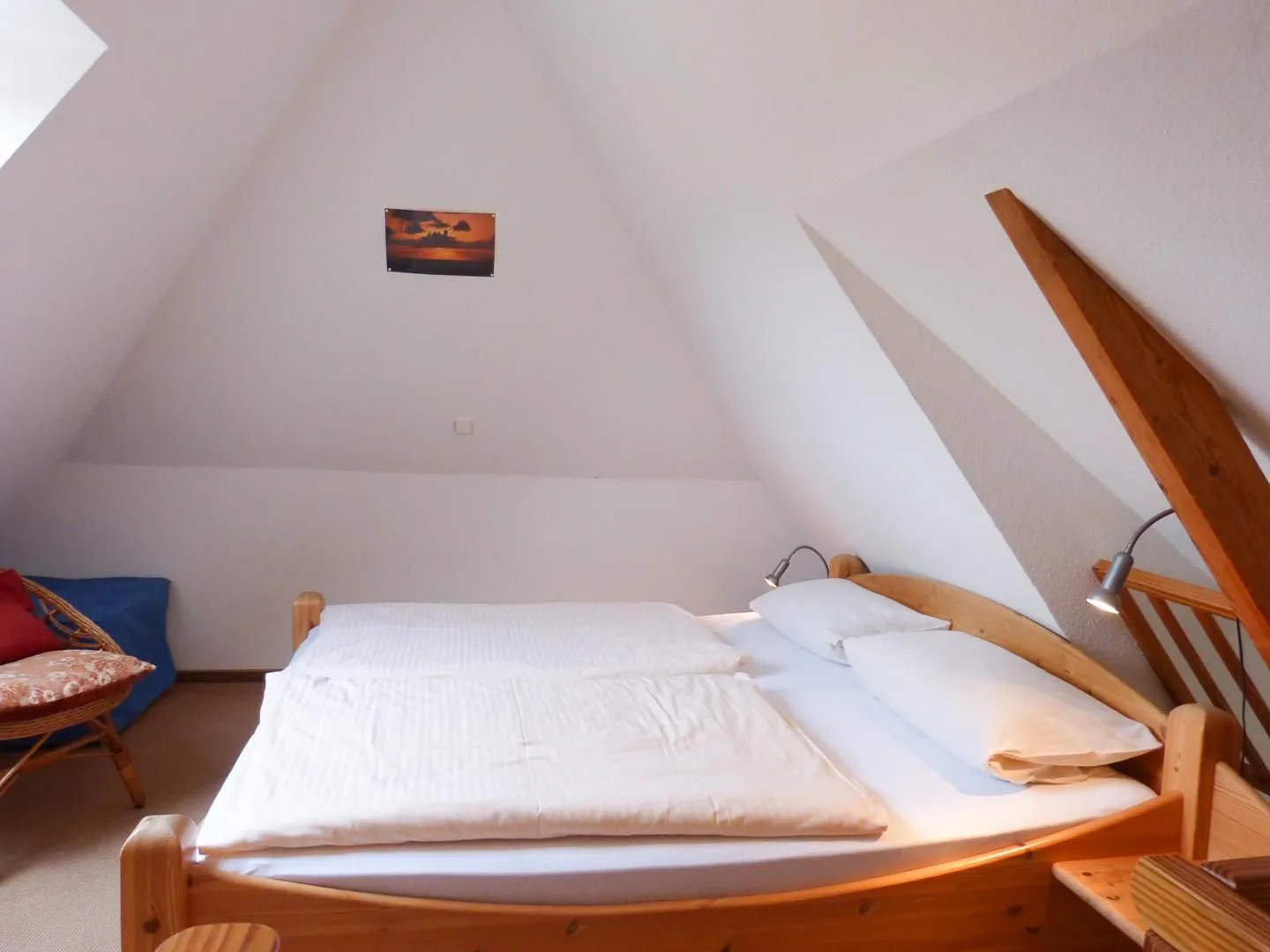 Haus Troeltsch Ferienwohnung „Bi Elschen" Nebel auf Amrum - Doppelbett in der Ferienwohnung Bi Elschen in Nebel auf Amrum