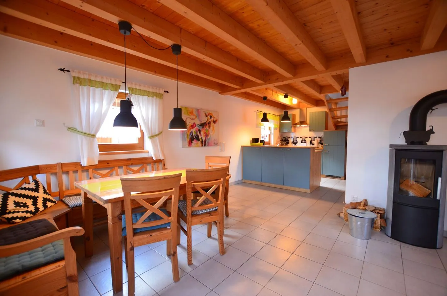Bunte Kuh - Feriendorf Via Claudia Haus 52 Lechbruck am See - Wohnzimmer