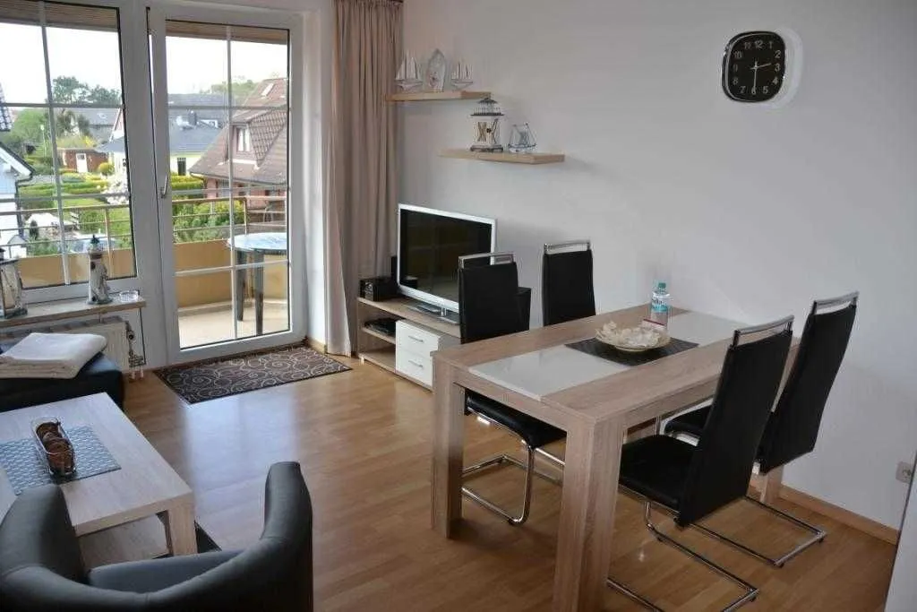 (DKK11) Ferienwohnung Strandburg Niendorf - Wohnzimmer