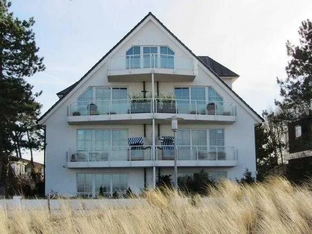 (GAR4b) Ferienwohnung "Ditscher 1" im Appartementhaus "Seelust" Niendorf - Fassade / Eingang