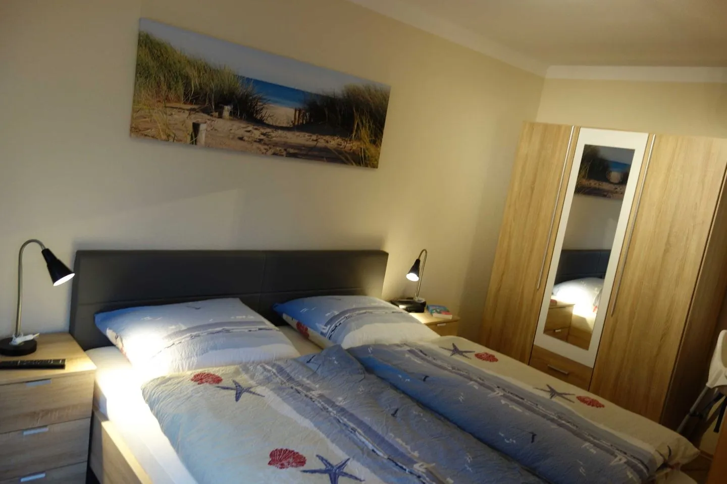 (MEI27a) Ferienwohnung "Ostseetraum" Niendorf - Schlafzimmer