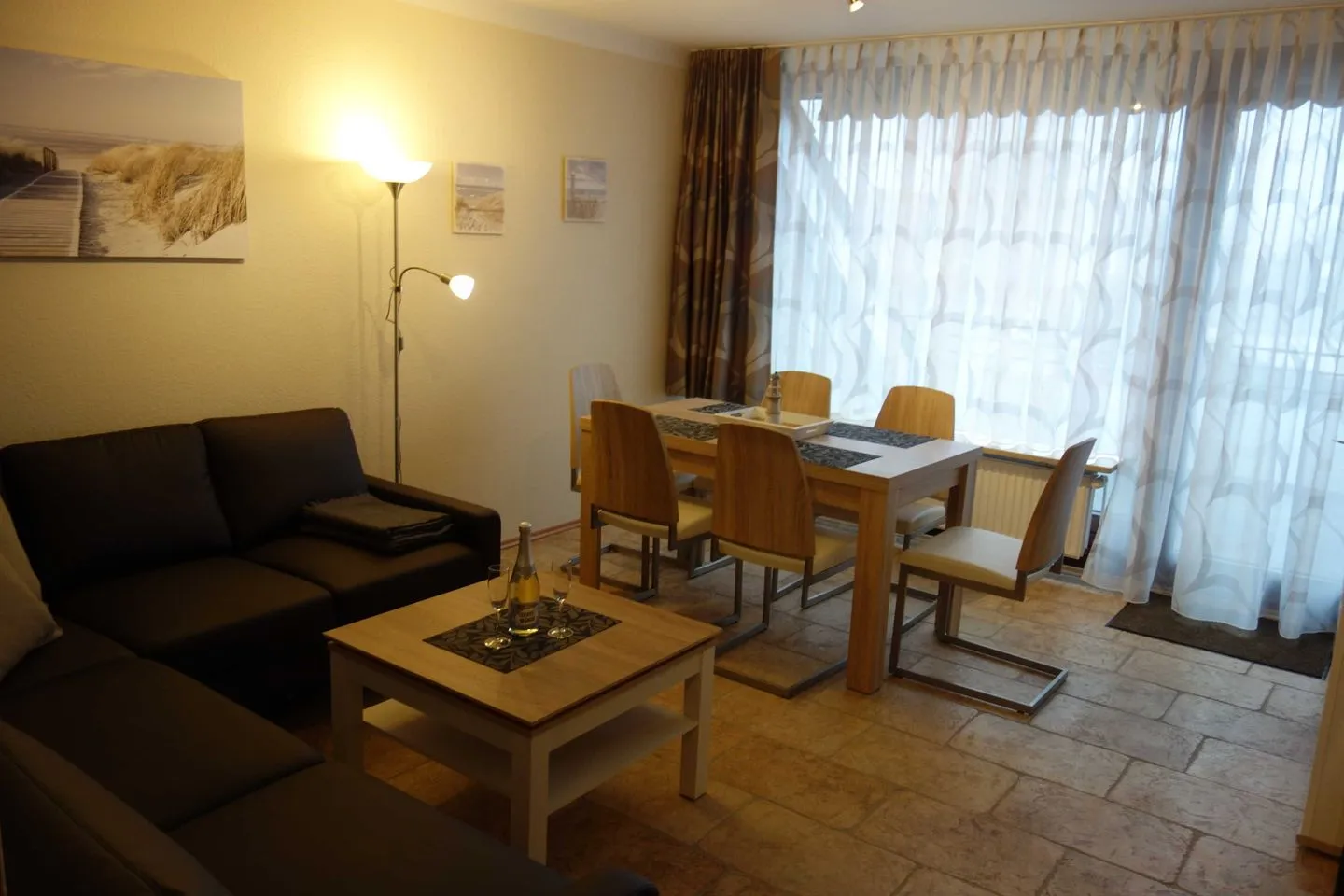 (MEI27a) Ferienwohnung "Ostseetraum" Niendorf - Wohnzimmer