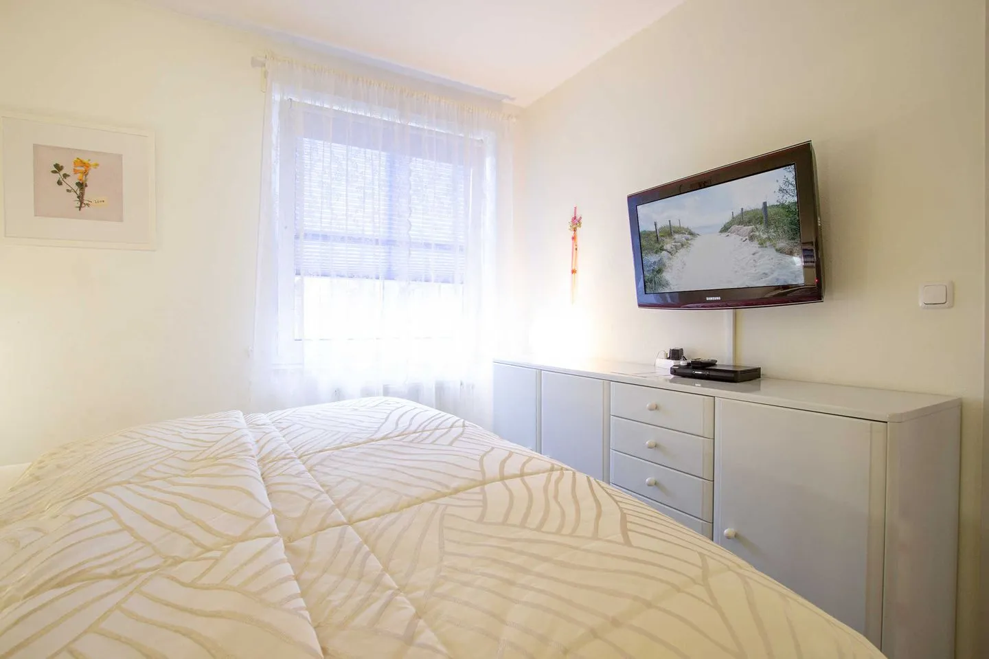 (OST6a) Ferienwohnung "Sonnenschein" Niendorf - Schlafzimmer