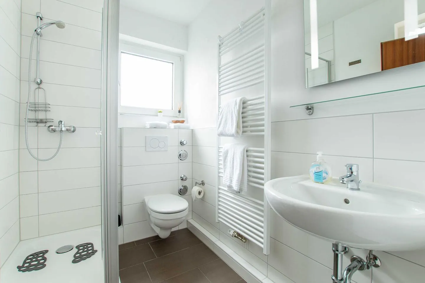 (STR73) Ferienhaus "Meeresblick" Niendorf - Badezimmer
