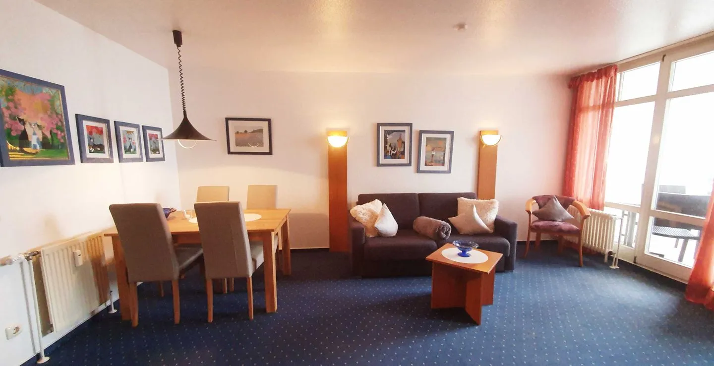 (STR123c) Ferienwohnung "Strandhotel" - App. 25 Niendorf - Wohnzimmer