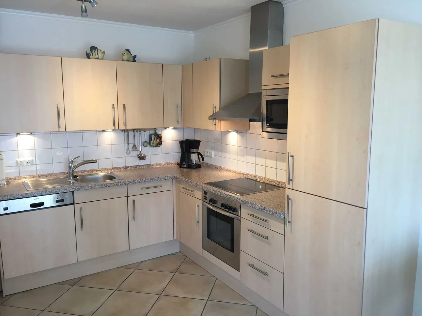 (STR150b) Ferienwohnung "Residenz Johannsens - App. 20" F**** Niendorf - Küche / Küchenzeile