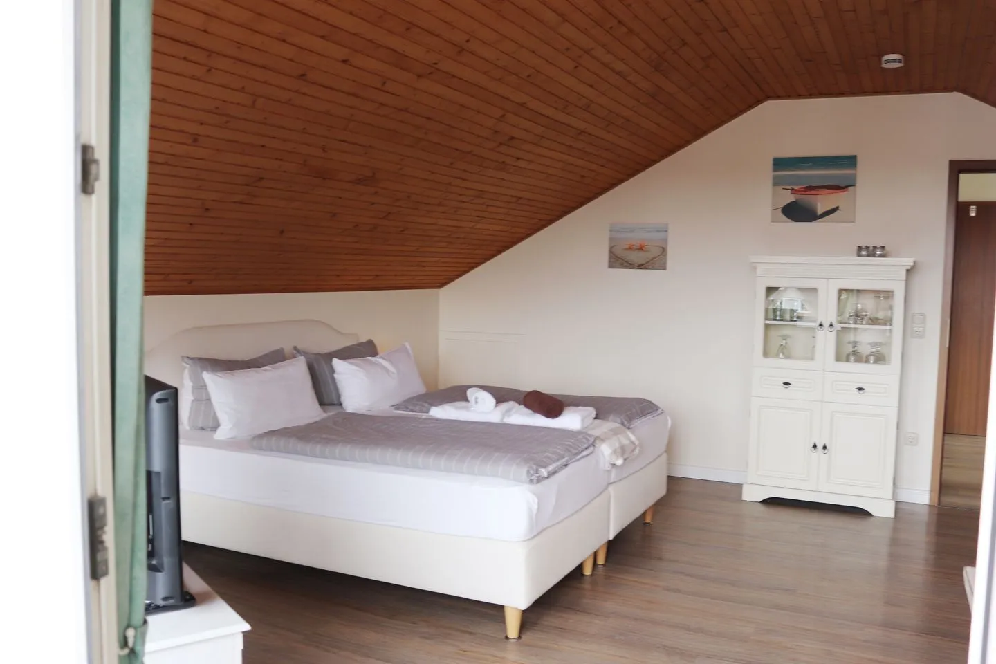 Haus Laura Wohnung 5 Büsum - Schlafzimmer