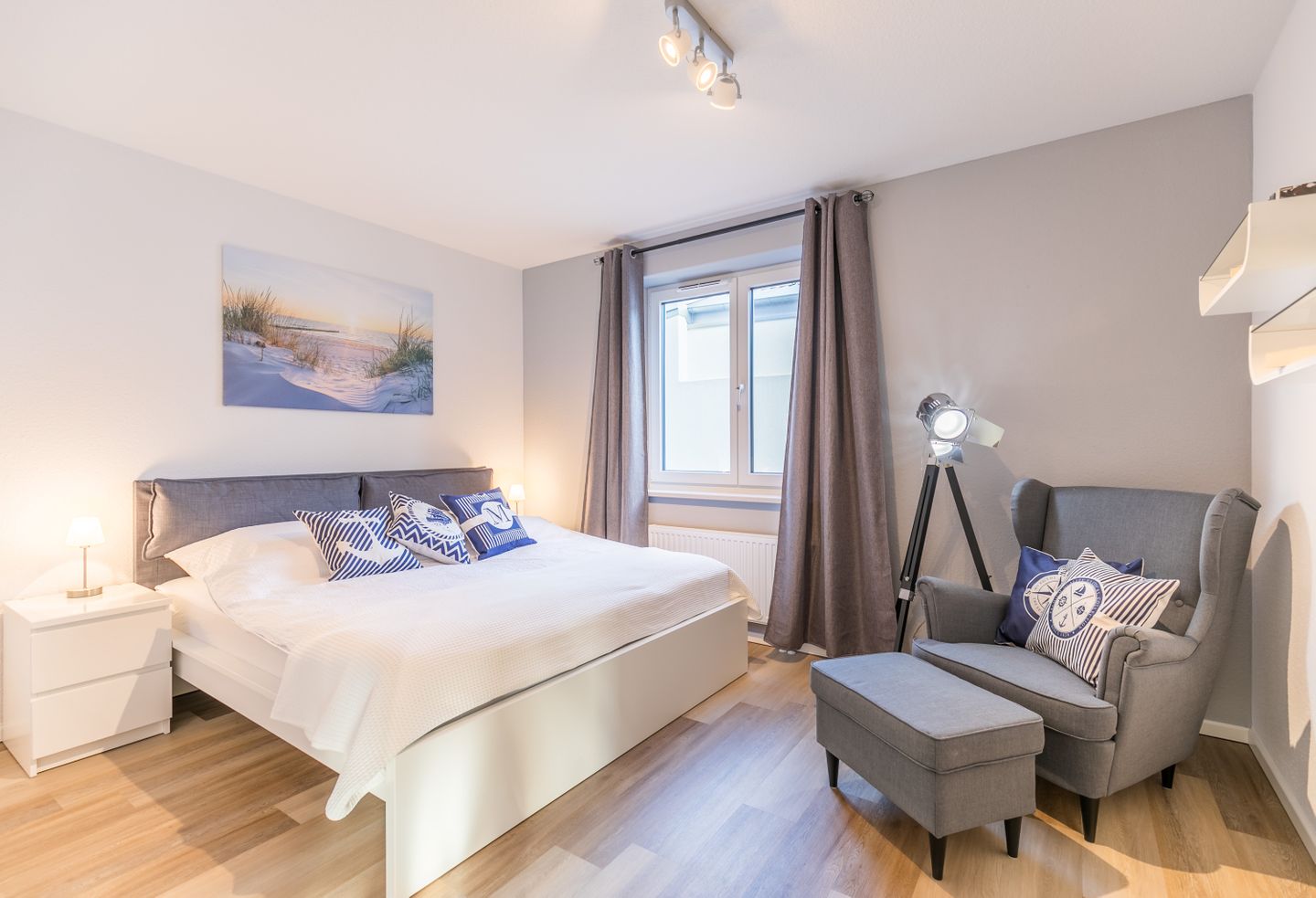 Bahnhofstrasse 9, Appartement One, Schlafzimmer 1