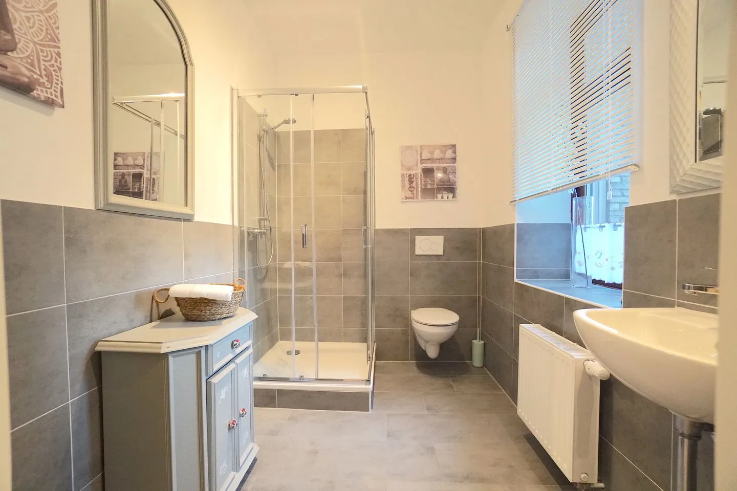 Gemütliches Apartment Freyja in zentraler Lage in Schleswig Schleswig - Badezimmer