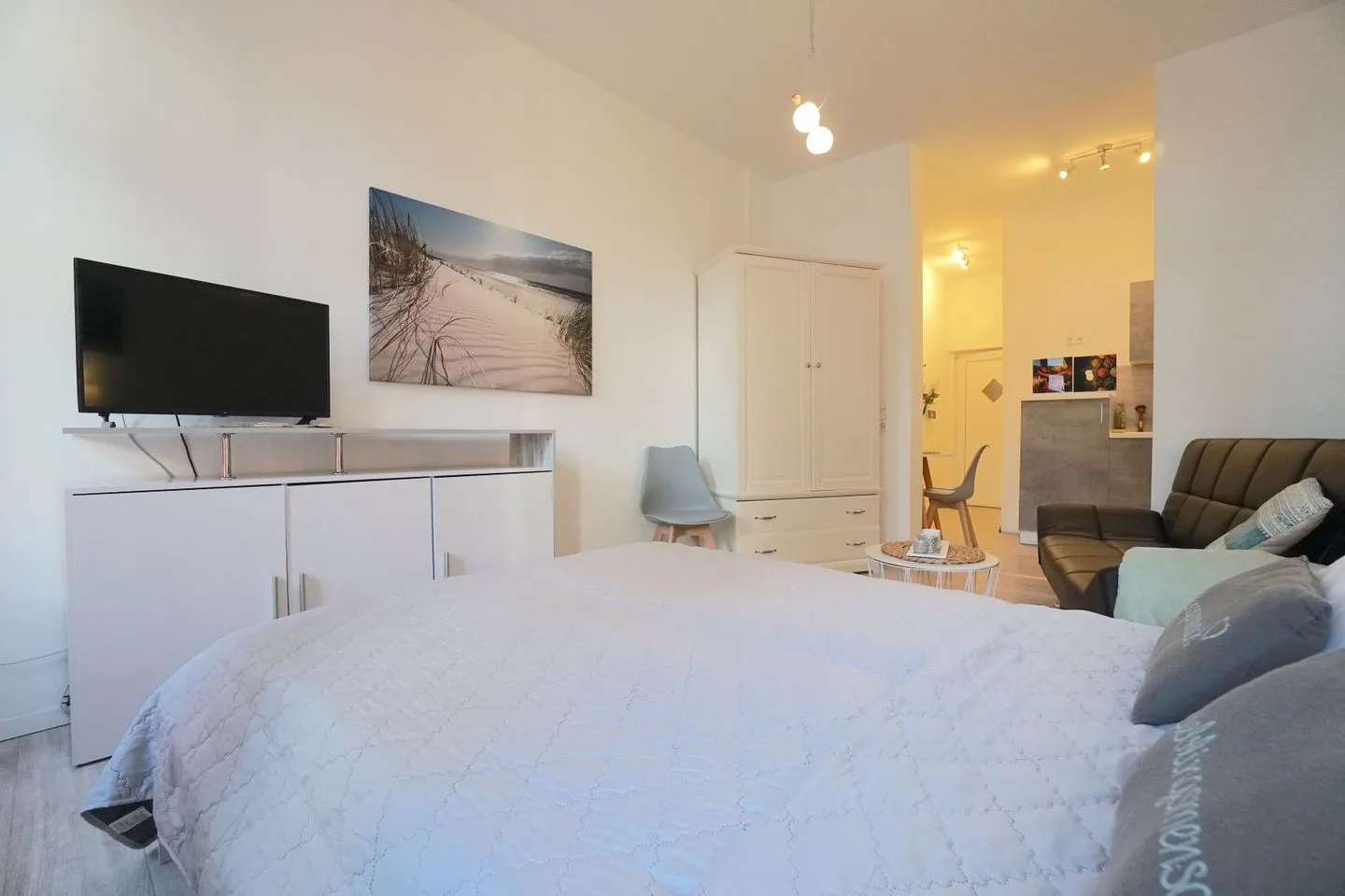 Charmantes Apartment Thor in zentraler Lage in Schleswig Schleswig - Bett