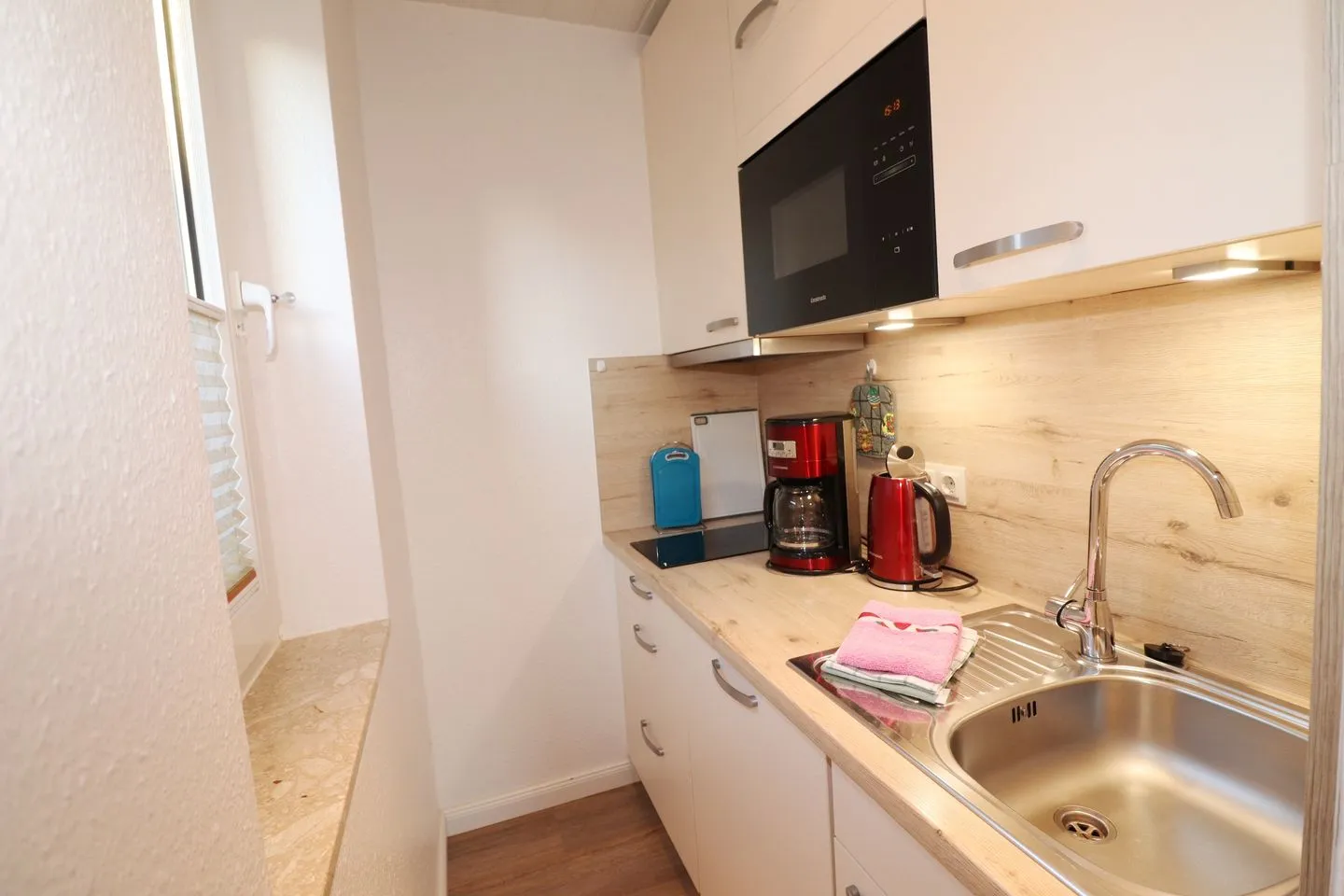 Haus Laura Wohnung 2 Büsum - Küche / Küchenzeile