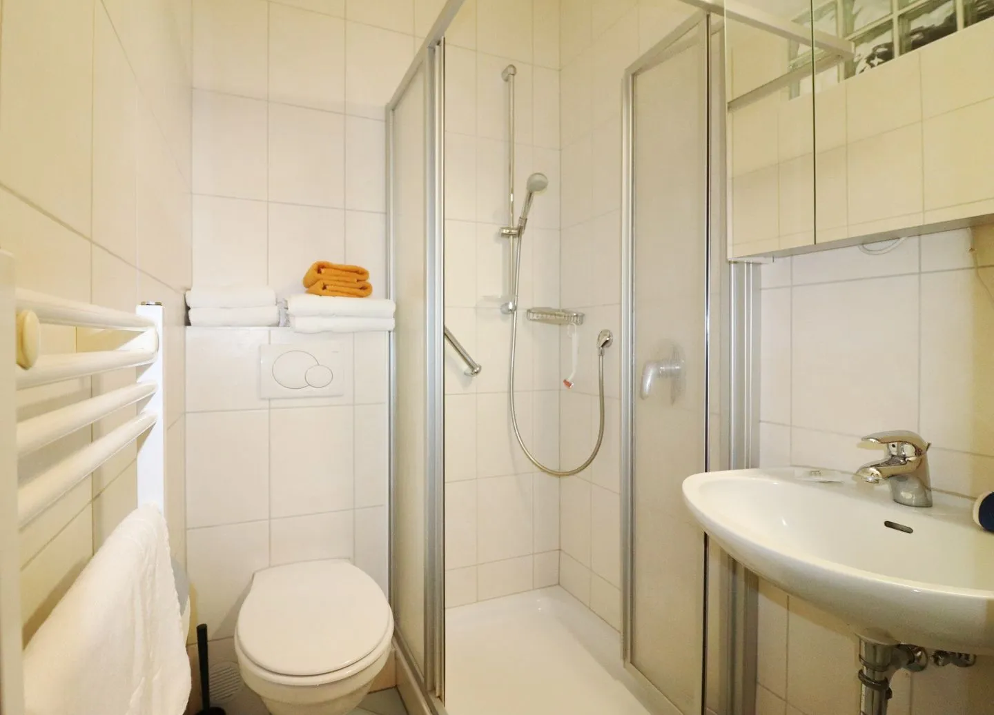 Haus Dithmarschen Wohnung 3 Büsum - Badezimmer