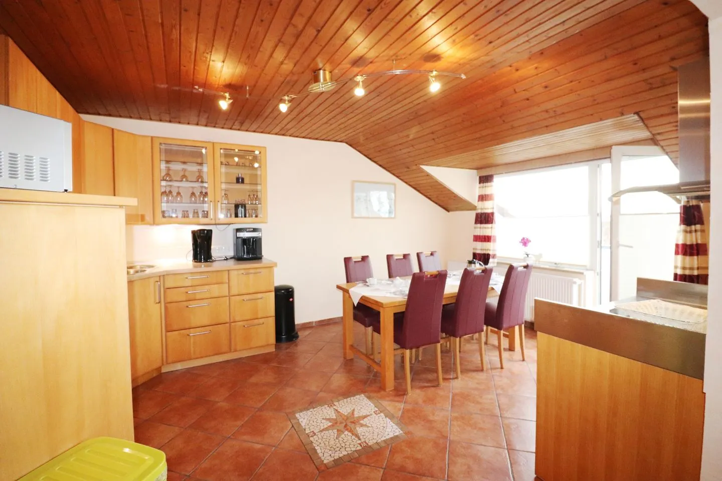 Haus am Kurpark Wohnung 21 Büsum - Küche / Küchenzeile