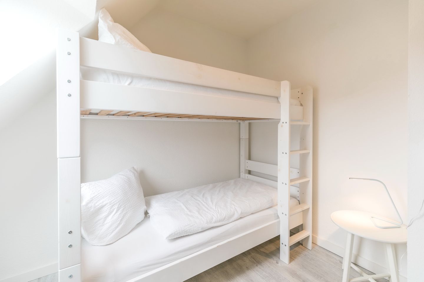 Deichlodge, Lodge.drei, Schlafzimmer 2 mit Etagenbett