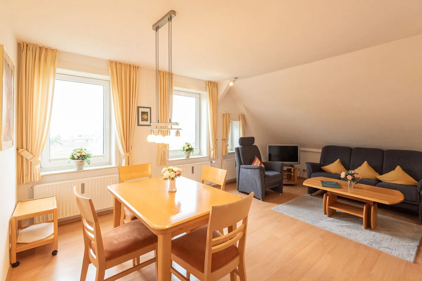 Haus Decker, App. 3 Wenningstedt - Wohnzimmer