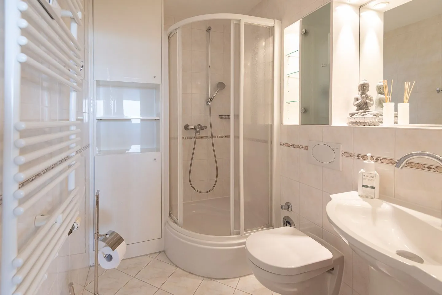 Meerblick - Logenplatz 26 Wenningstedt - Badezimmer