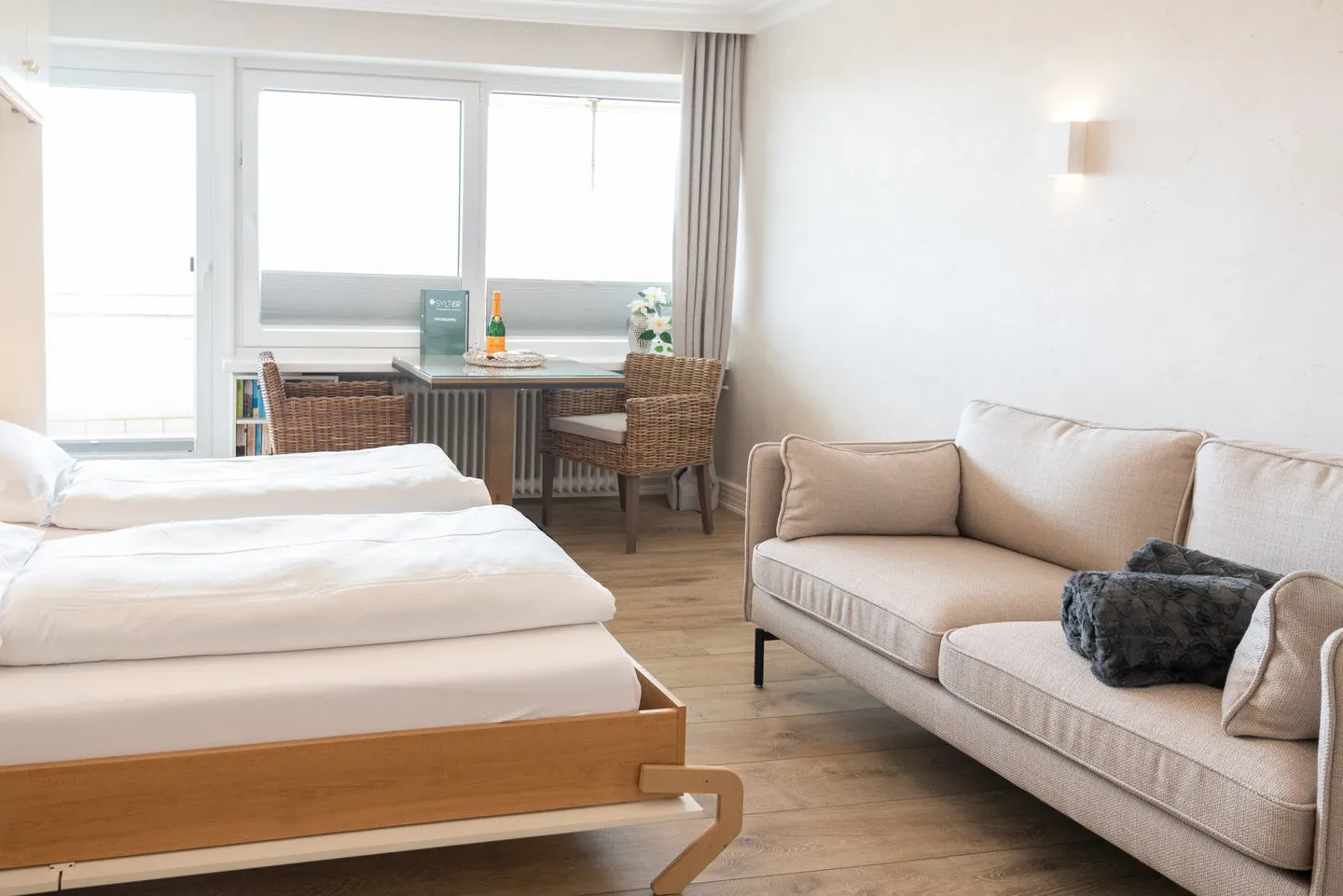Meerblick - Logenplatz 26 Wenningstedt - Wohnzimmer