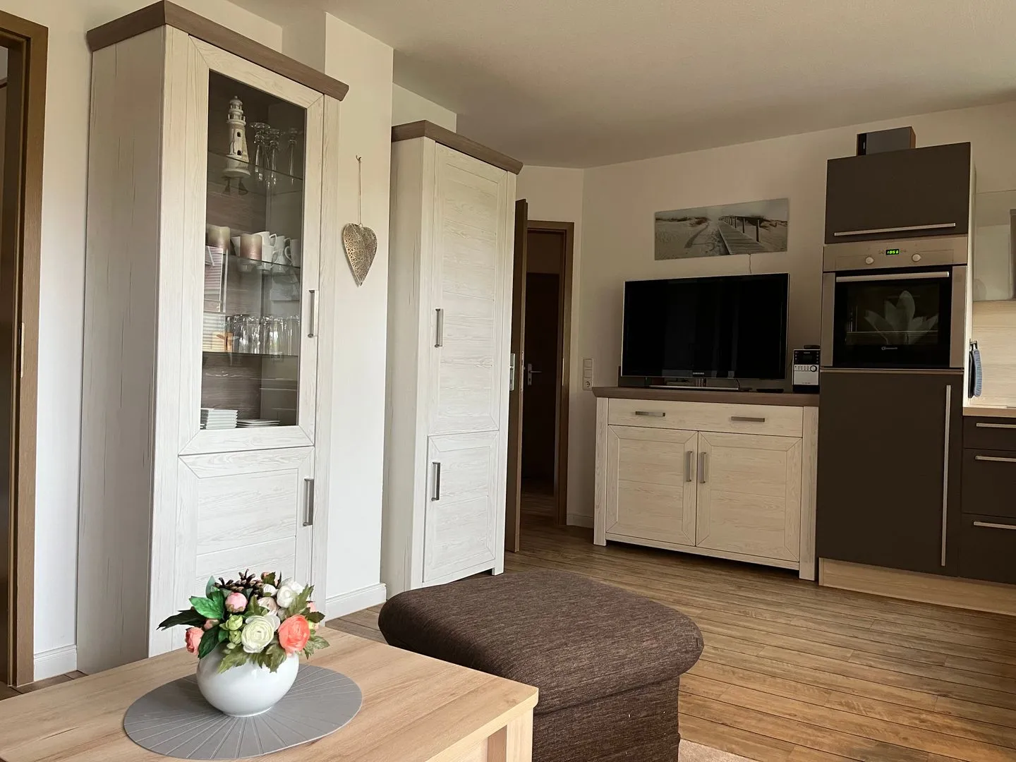 (TRA7b) "Residenz Windrose" App.6 Niendorf - Wohnzimmer