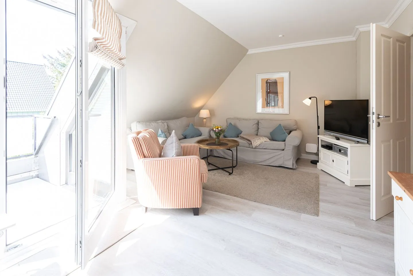 Käpt'n Gordon, App. 15 Wenningstedt - Wohnzimmer