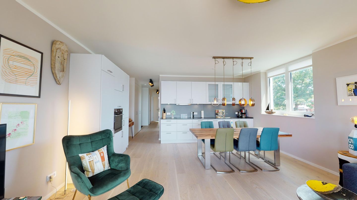 Strandlage-Ferienwohnung mit Sauna und Meerblick