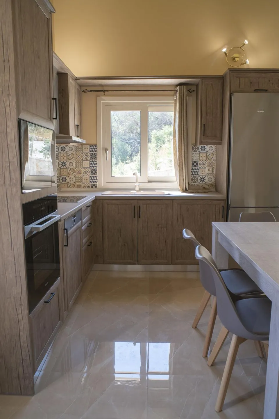  Villa Korfiatissa Aghios Mattaios - Kitchen