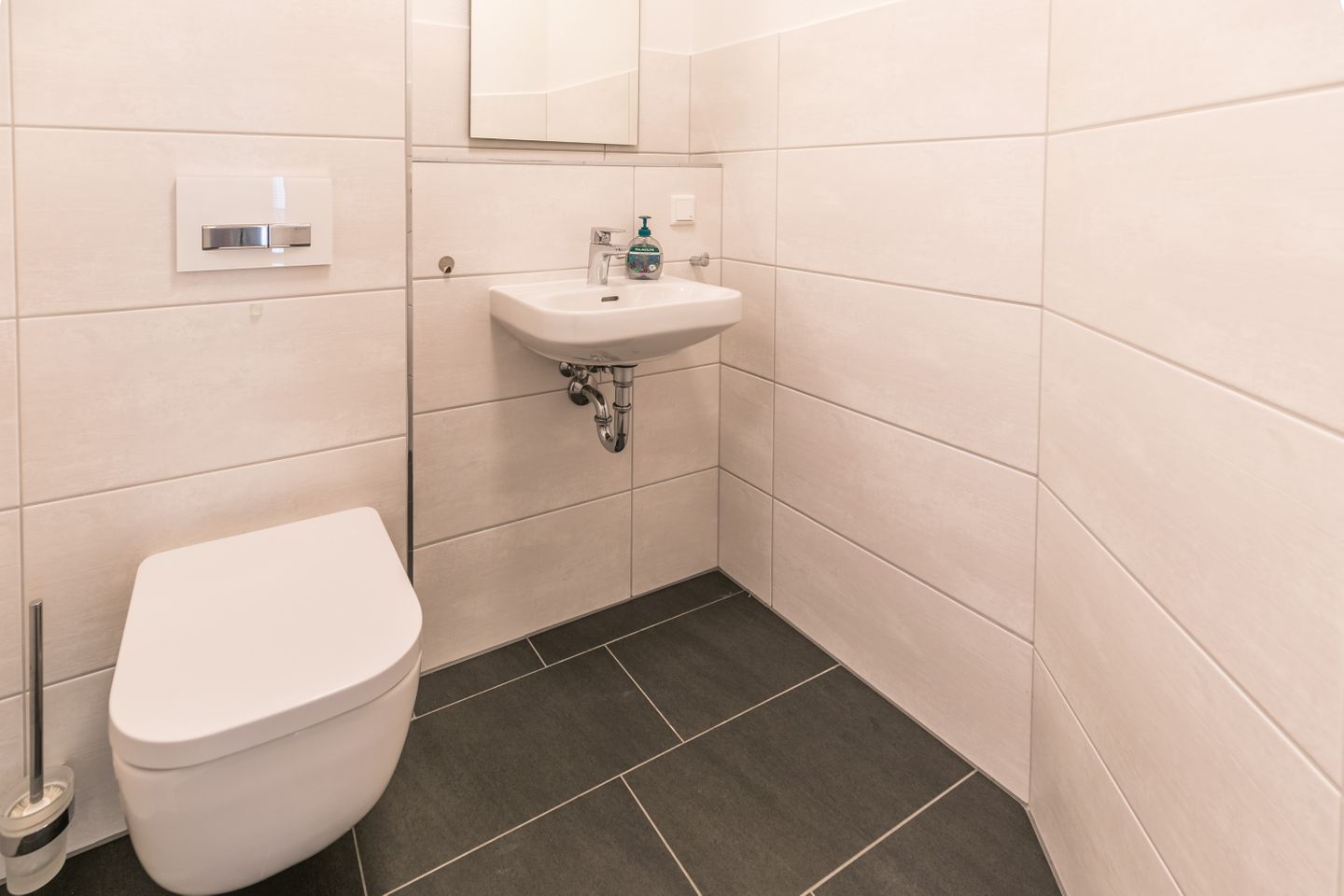 Bahnhofstraße 9, Büsumer Perlenherz, Gäste WC