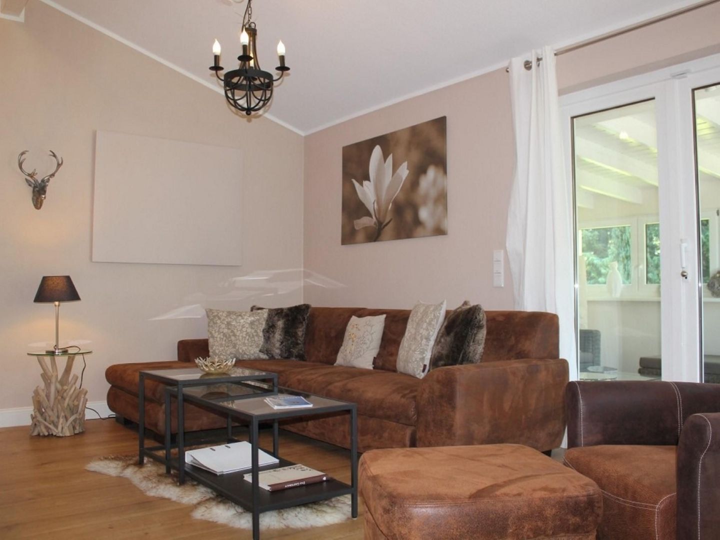  Geräumiges Ferienhaus mit Sauna, Glasfaser und herrlichem Blick in die Berge Hochsauerland - Wohnzimmer