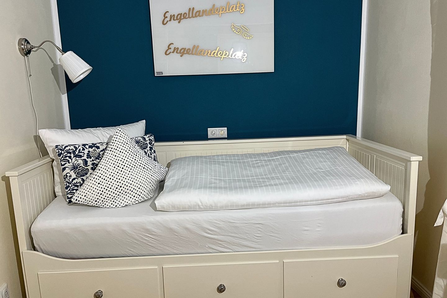  Geräumiges Ferienhaus mit Sauna, Glasfaser und herrlichem Blick in die Berge Hochsauerland - Schlafzimmer