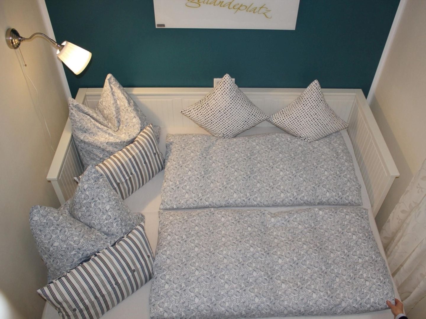  Geräumiges Ferienhaus mit Sauna, Glasfaser und herrlichem Blick in die Berge Hochsauerland - Schlafzimmer