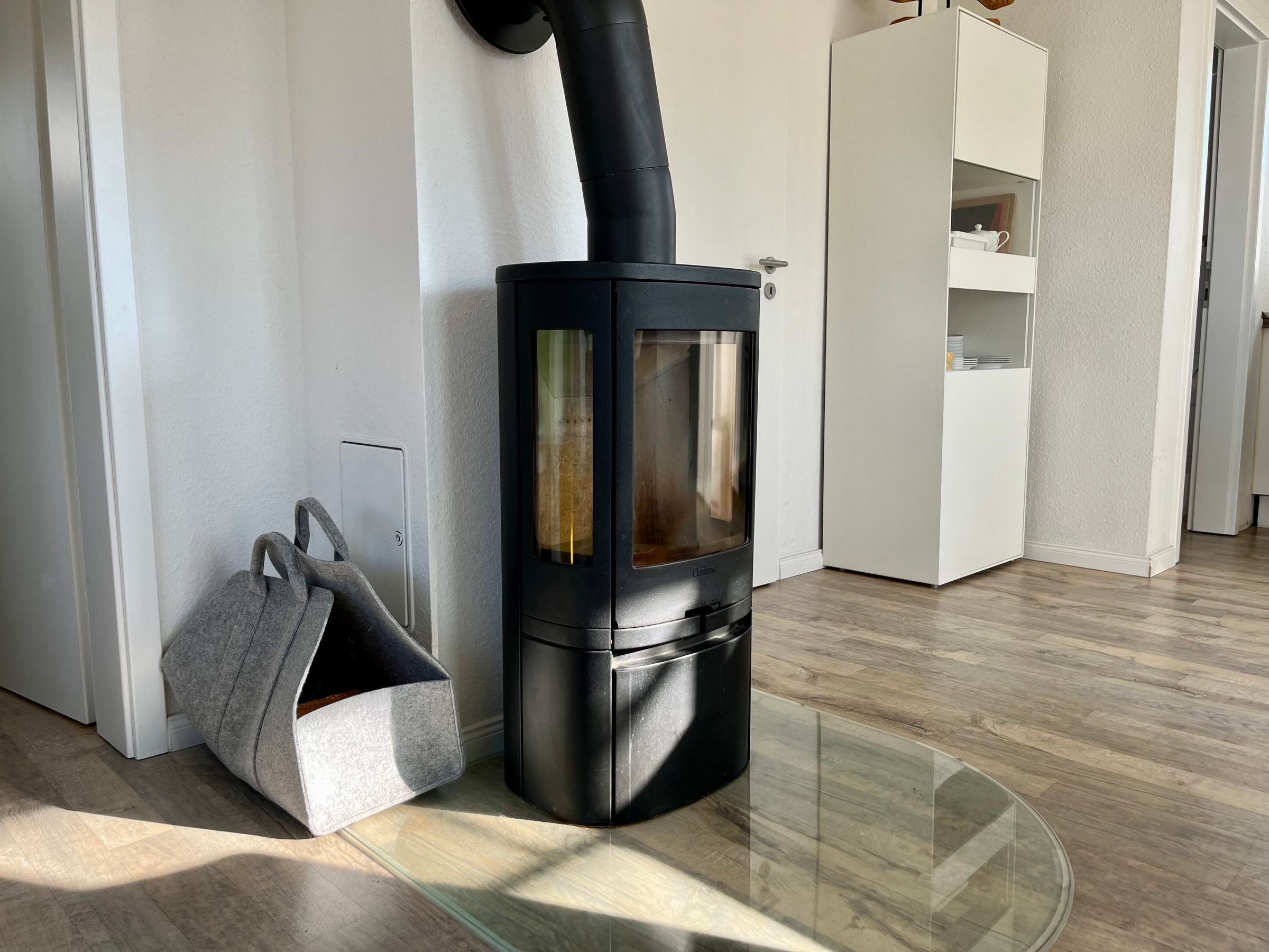 Kamin-/Ofen