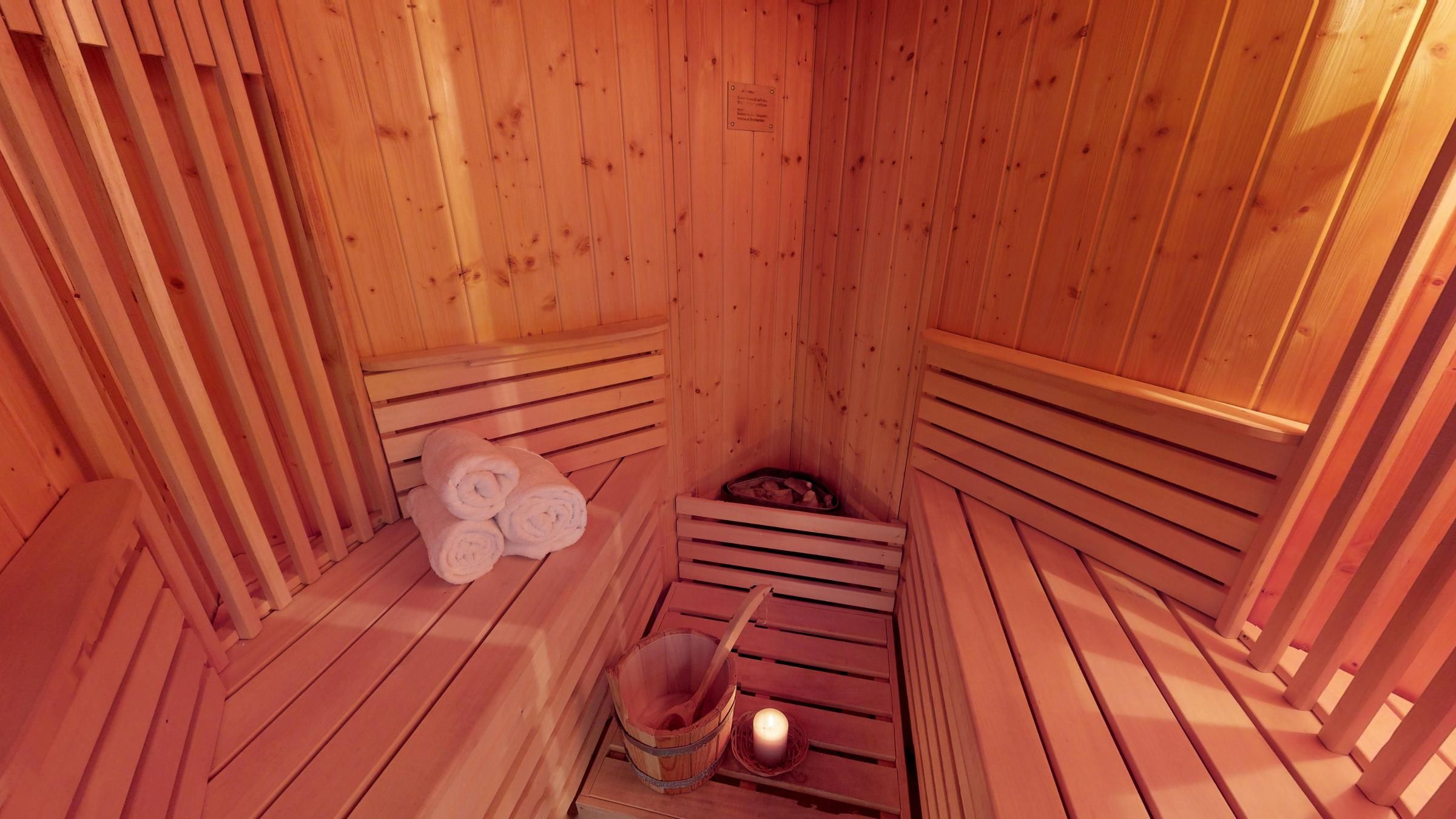 Ferienhaus für 4 Personen mit Hund, Kamin, Strandkorb und Sauna in Strandnähe
