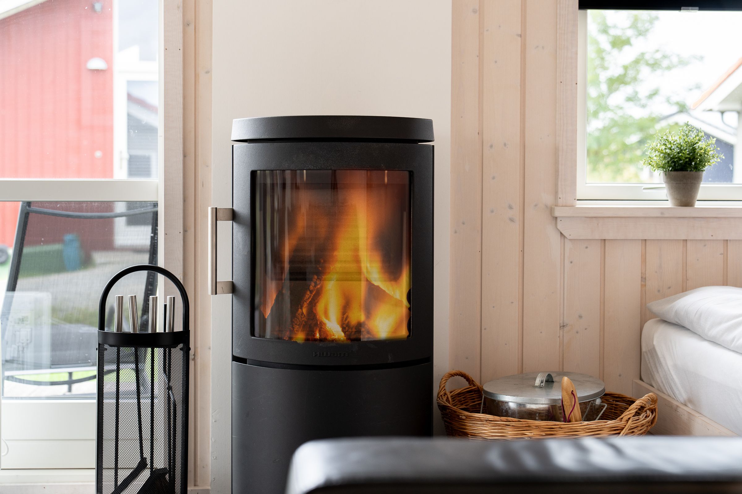 Kamin-/Ofen