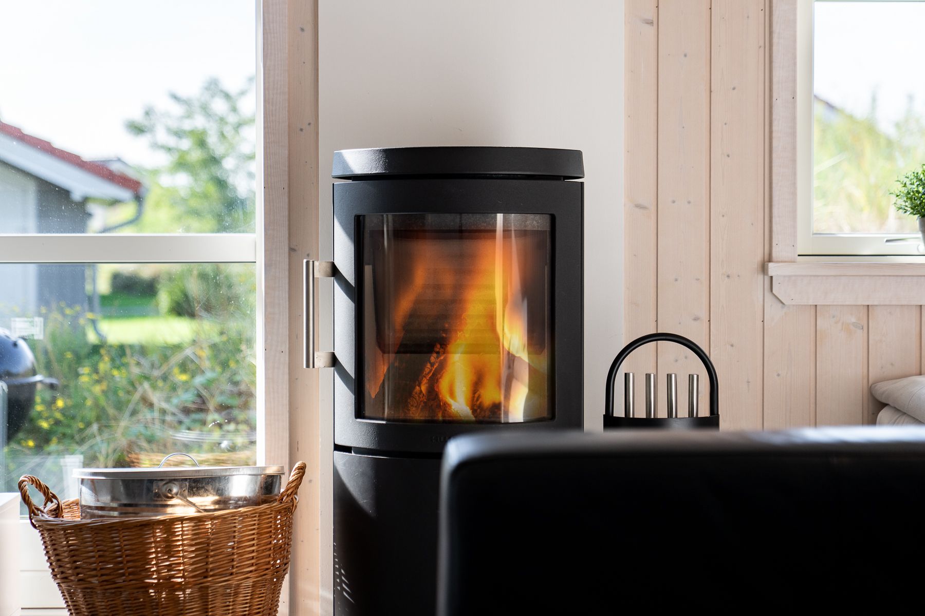 Kamin-/Ofen