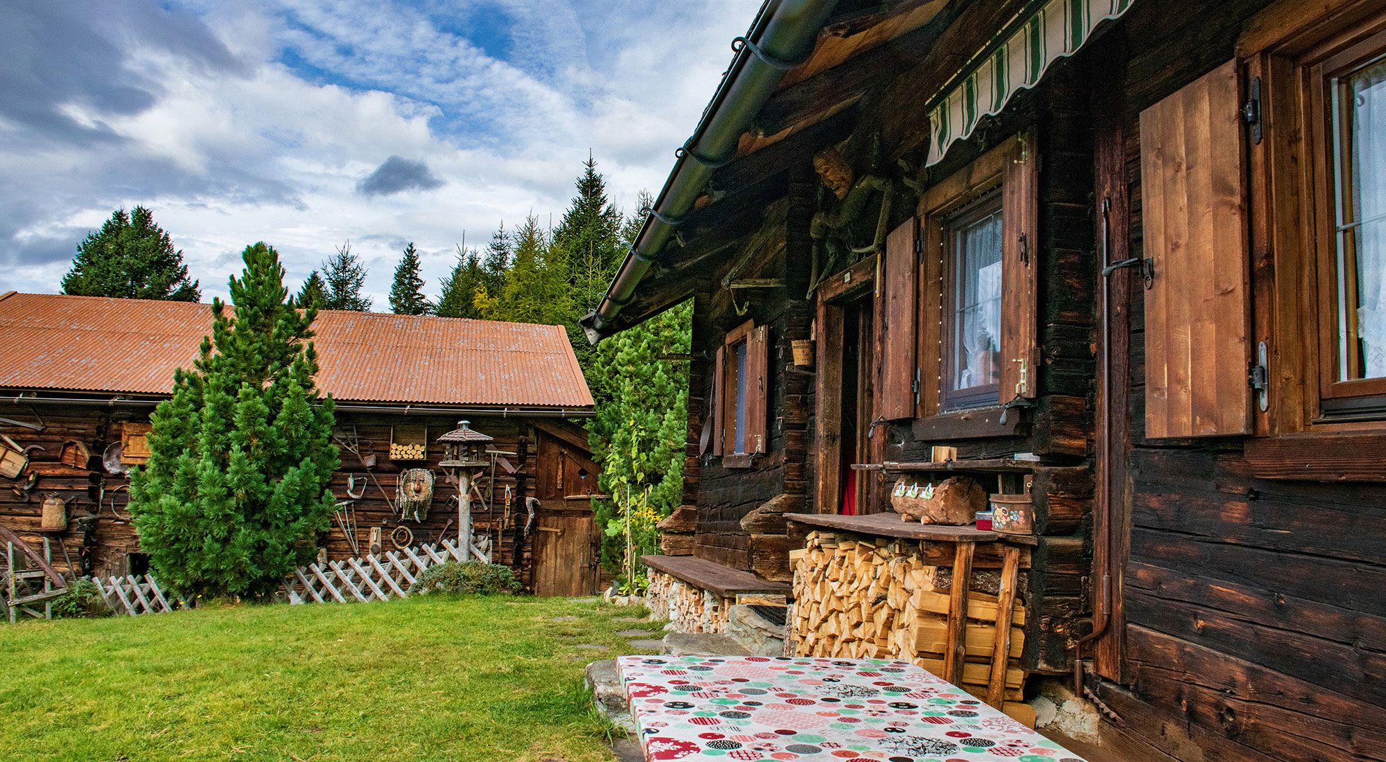  Gilferthütte | Tuxer Alpen | Tirol Nordtirol - Terrasse