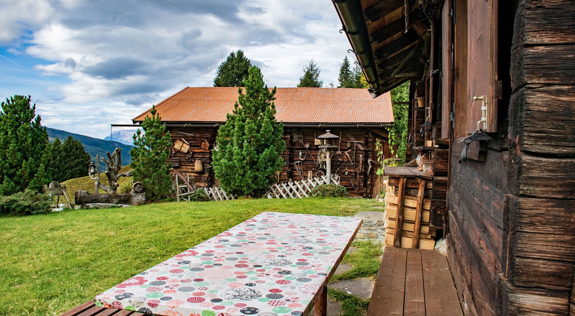  Gilferthütte | Tuxer Alpen | Tirol Nordtirol - Terrasse