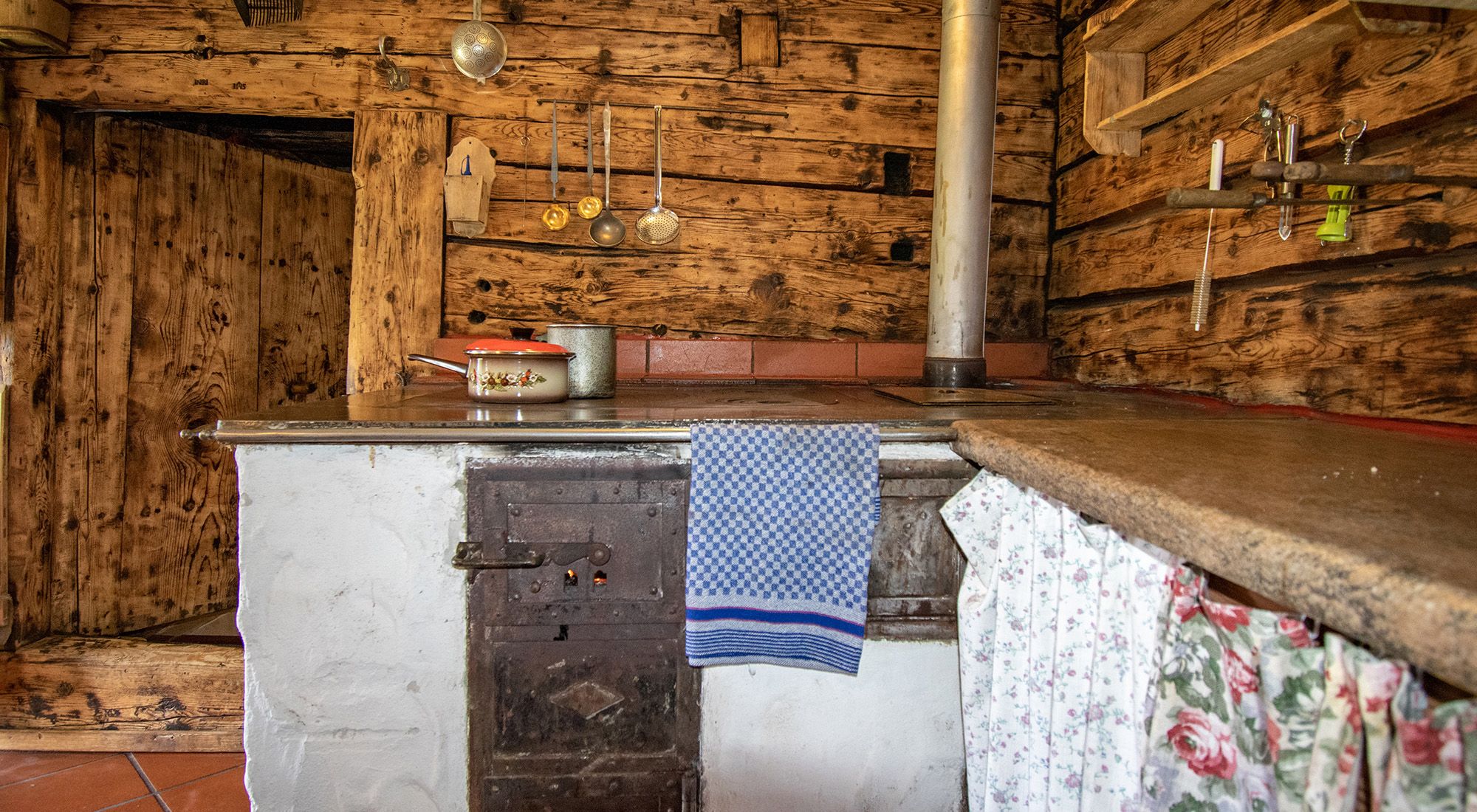  Gilferthütte | Tuxer Alpen | Tirol Nordtirol - Küche / Küchenzeile