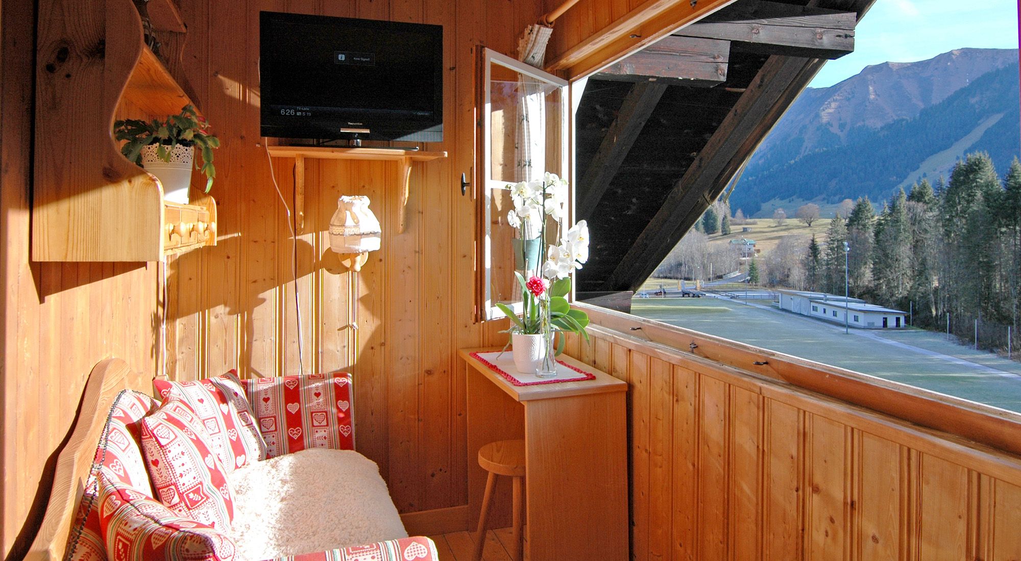  Walliserhus | Kleinwalsertal | Vorarlberg Kleinwalsertal - Balkon