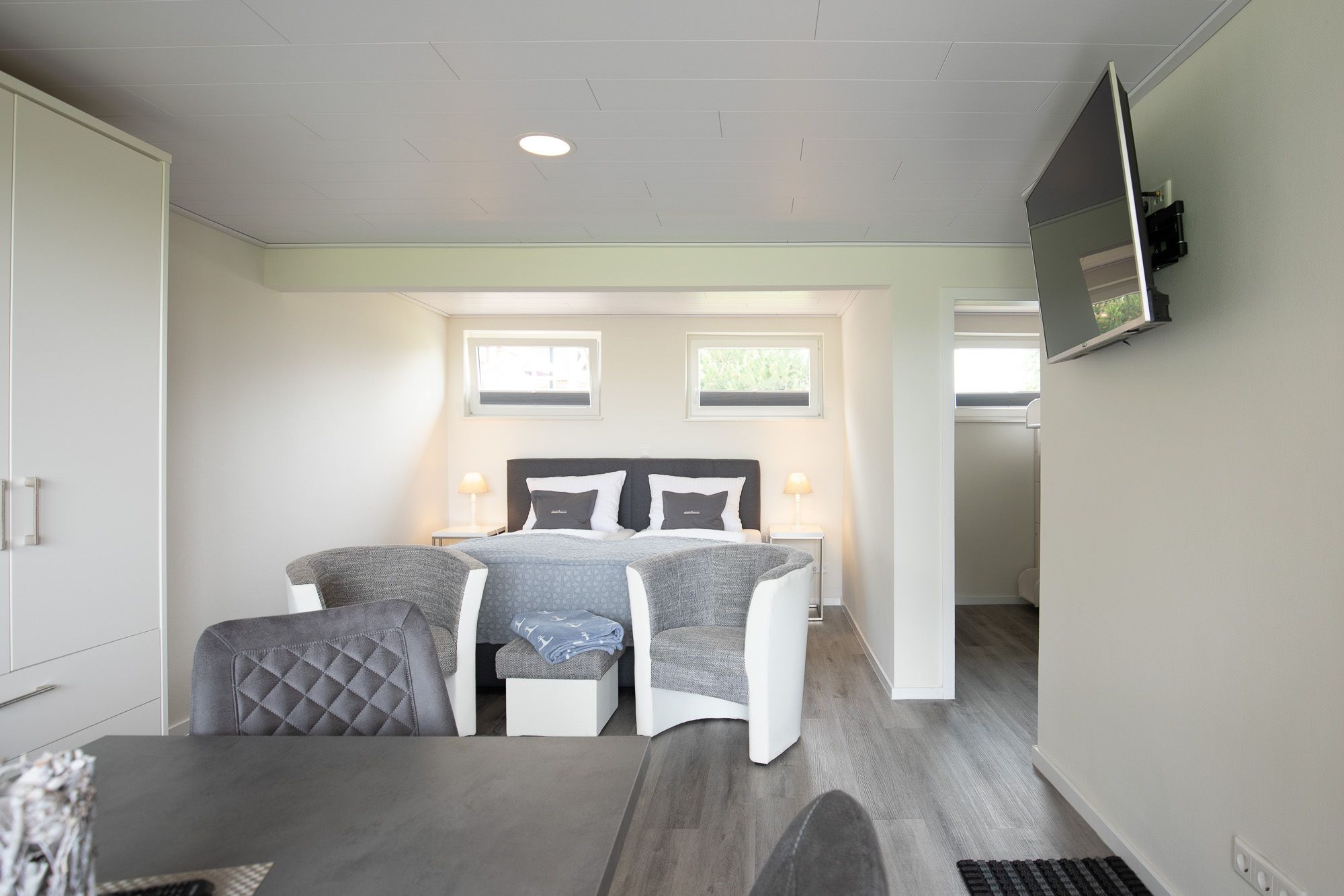 Bungalow Neuwarft, Wohnung 2 4