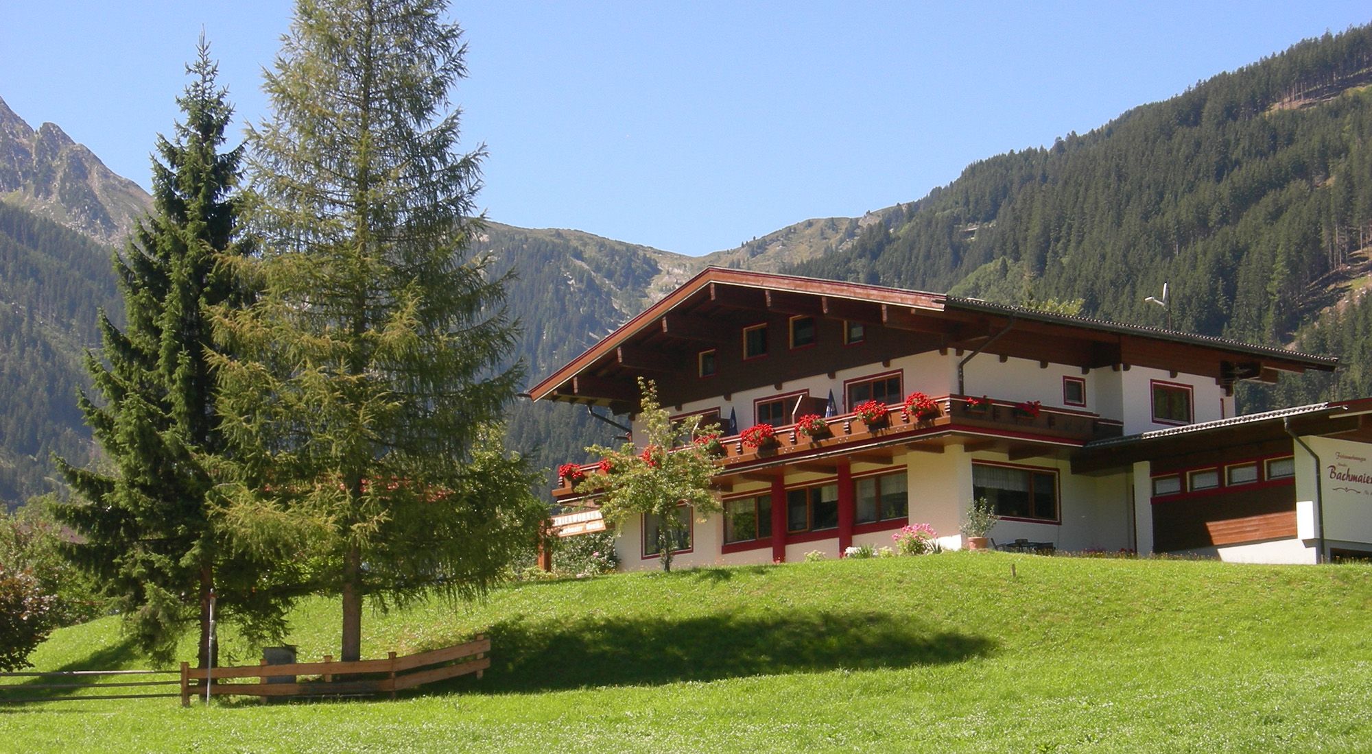 Gruppenhaus Krimml | Kitzbüheler Alpen | Salzburg Hohe Tauern - Hauptansicht